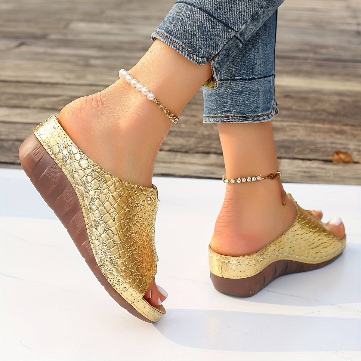 CrocoStep™ – Stylish & Comfortable Slippers