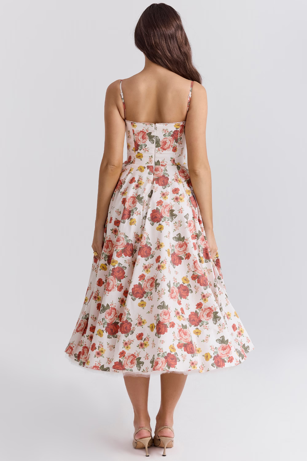 Julia™ - Feel like a princess in this dress