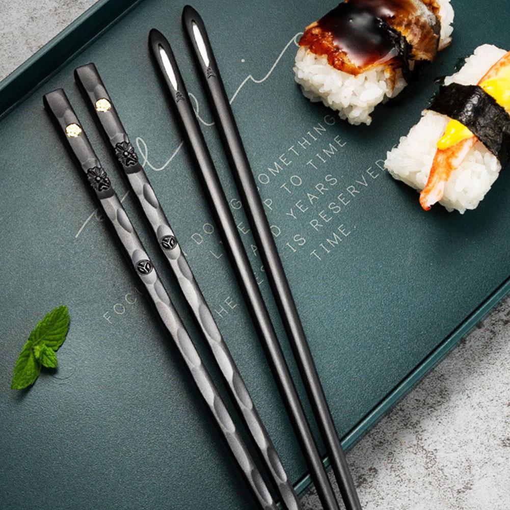 Umweltfreundliches elegantes Bambus-Stäbchen-Set für Essen und Unterhaltung