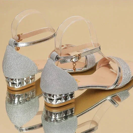 Mira™ | Orthopädische Sandalen