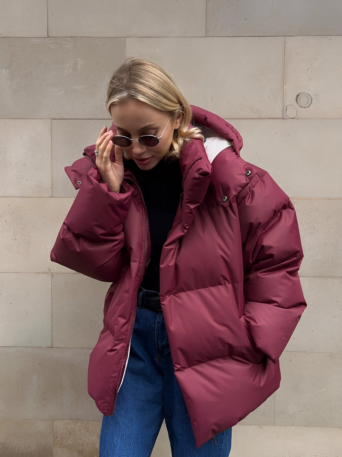 PufferLux™ | Oversized Women's Black Puffer Jacket with Hood | Insulated & Fashionable
