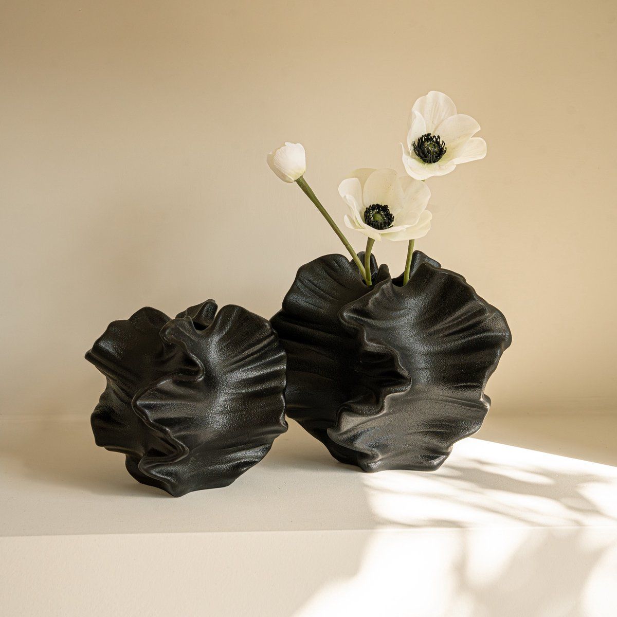 Von der Meeresoberfläche inspirierte Wellen-Wandkunst für elegantes Küstendekor