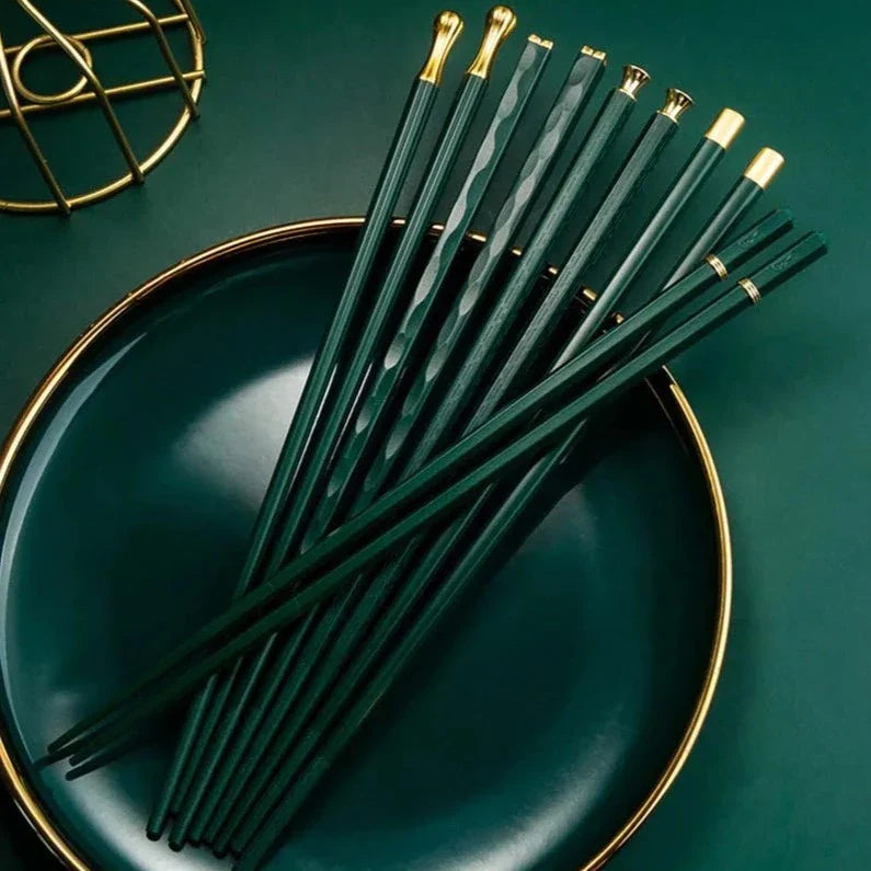 Umweltfreundliches elegantes Bambus-Stäbchen-Set für Essen und Unterhaltung
