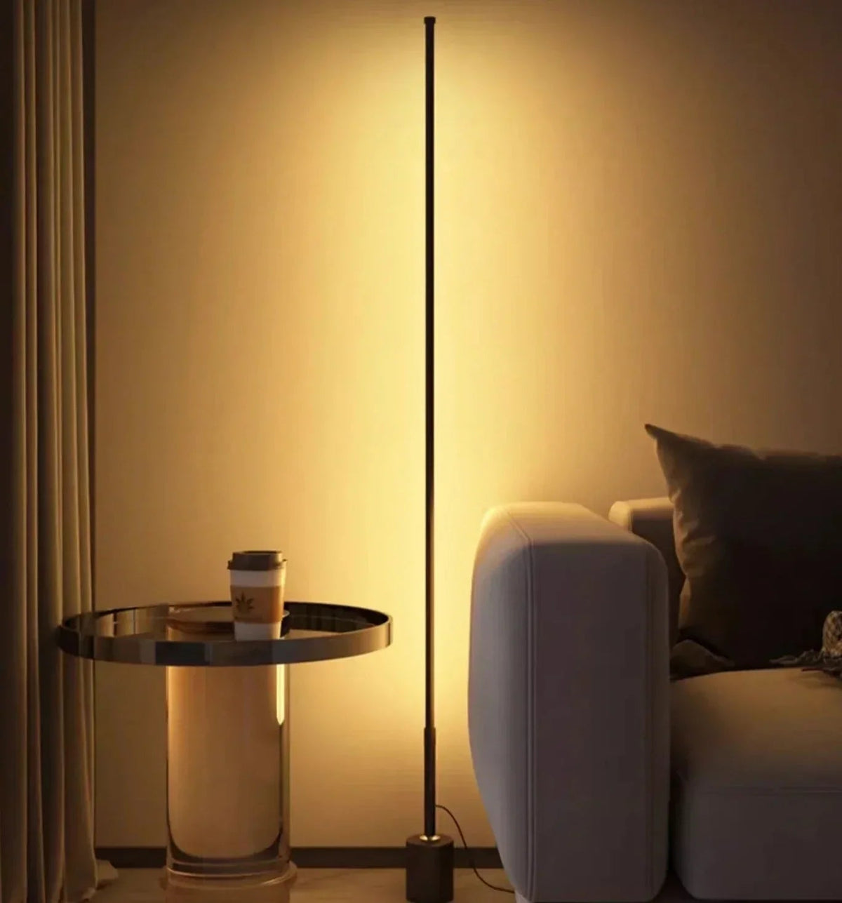 Tragbare LED-Schreibtischlampe mit verstellbarer Helligkeit