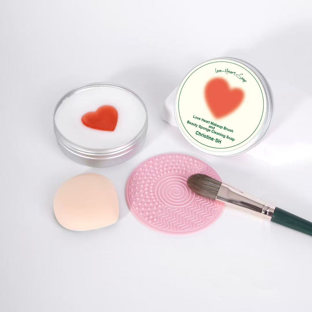 GleamPro – Make-up-Pinsel in Sekundenschnelle tiefenrein reinigen