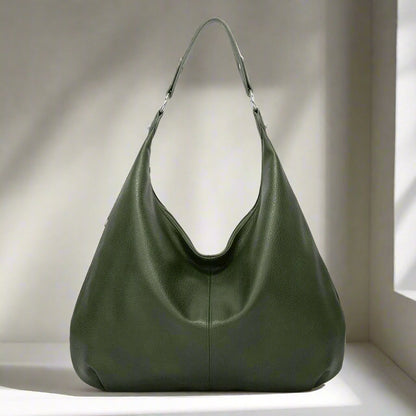 Alva™ | Schlichte große Schultertasche in Einfarbig