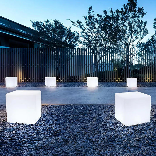 RadiantCube™ | Kubische Gartenleuchte
