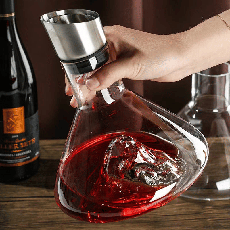 Eleganter Weinbelüfter-Ausgießer für ein geschmeidiges, sedimentfreies Weinerlebnis