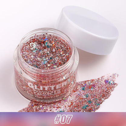 Müheloser nahtloser Eyeliner für markante Augenakzente