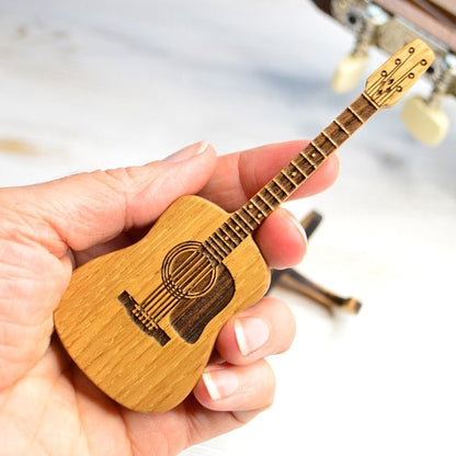 GuitarHolder™ | Gitarrenplektrenhalter +3 kostenlose Plektren