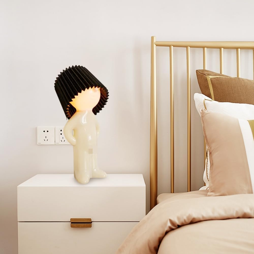Lampet Quirky Tischlampe mit gefaltetem Lampenschirm