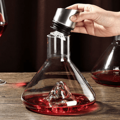 Eleganter Weinbelüfter-Ausgießer für ein geschmeidiges, sedimentfreies Weinerlebnis