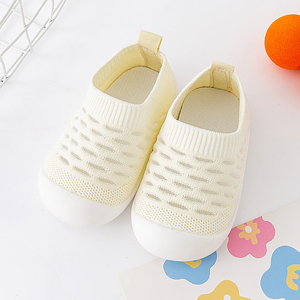 BabyBreeze™ - Weiche kühlende Baby-Booties für die ersten Schritte