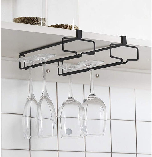 SipEase™ - Weinglashalter für unter den Schrank