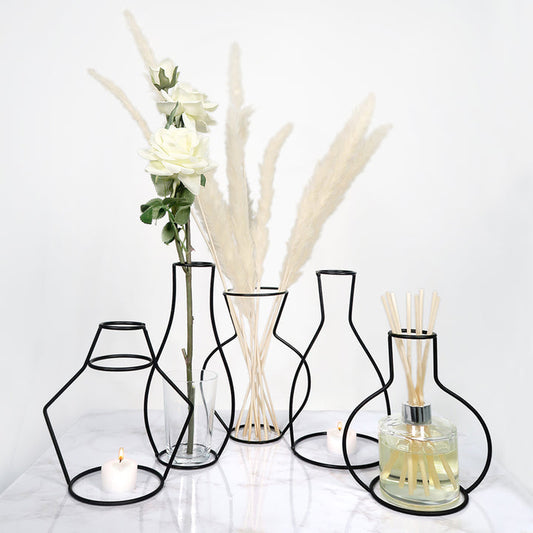 Elegante Moderne Dekorative Vase für Stilvolle Wohn- und Bürodekoration