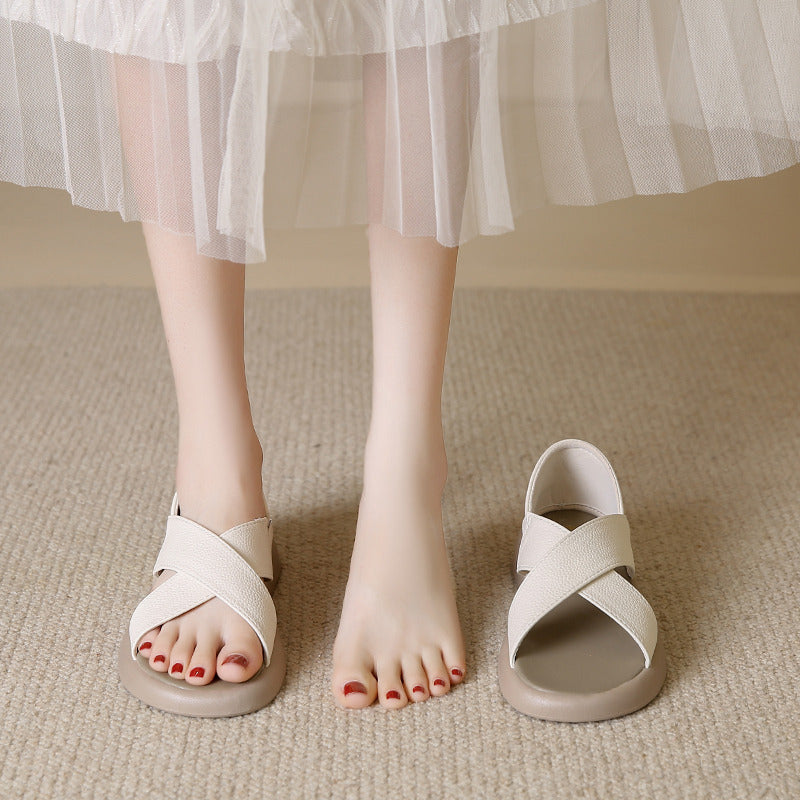 Comfortpro™ | Damensandalen aus weichem Leder mit gekreuzten Kanten