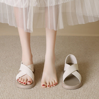 Comfortpro™ | Damensandalen aus weichem Leder mit gekreuzten Kanten