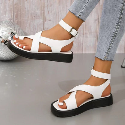 Clarissa™ | Flache Riemchensandalen mit verstellbarer Schnalle
