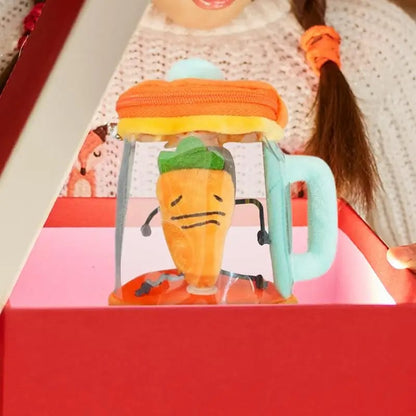 PlushPress™ | Cartoon Plüsch Puppe Spielzeug Karotte Entsafter Form Dekorationen