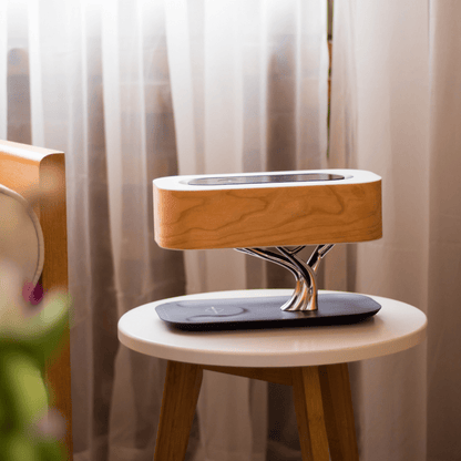 GlowNest – Organisieren Sie Ihren Raum mit Licht, Musik und kabellosem Laden