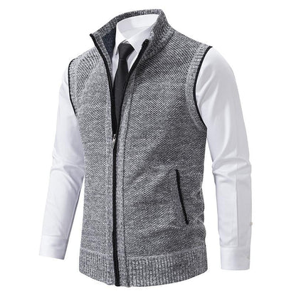 Fleecora™ – Gestrickte Armellose Fleeceweste