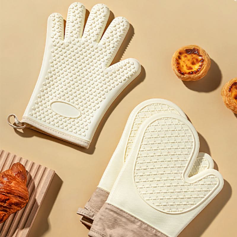 FlameGuard™ Ofenhandschuhe – Hitzebeständiger Griff für sicheres Kochen
