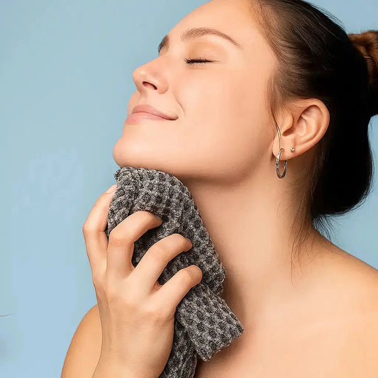 Sanftes Peeling-Duschtuch mit Silberionenschutz