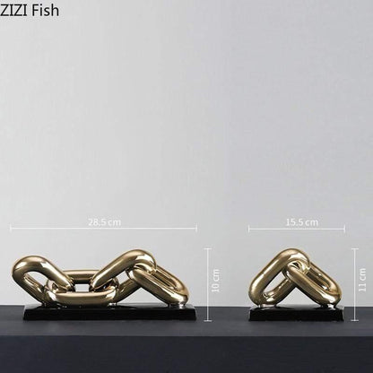 Moderne minimalistische Metallkettendekoration zum Aufhängen an der Wand