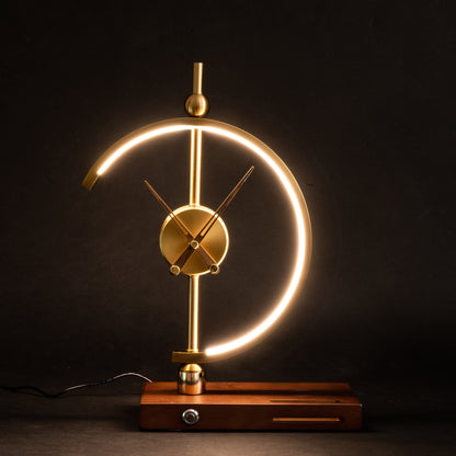 GlowCharge - Transparenter Schreibtisch, Helle Beleuchtung, Müheloses Kabelloses Aufladen von Telefonen
