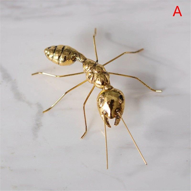 Verspielte Metall-Insekten-Wanddekoration