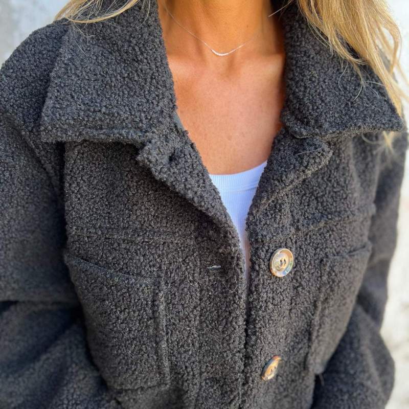WoolHaven™ - Wollmantel für Wärme und Stil