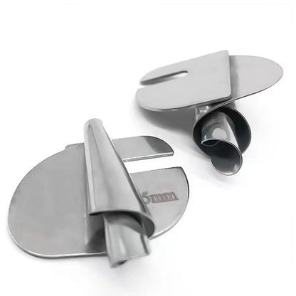 HeelMaster™ – Präzisionssäumfuß für saubere Kantenabschlüsse