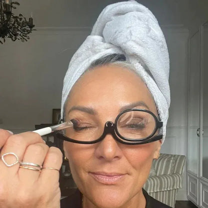 Slithra™ | Rotierende Schminkbrille