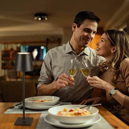 GlowTable™ | Kabellose wiederaufladbare Tischlampe